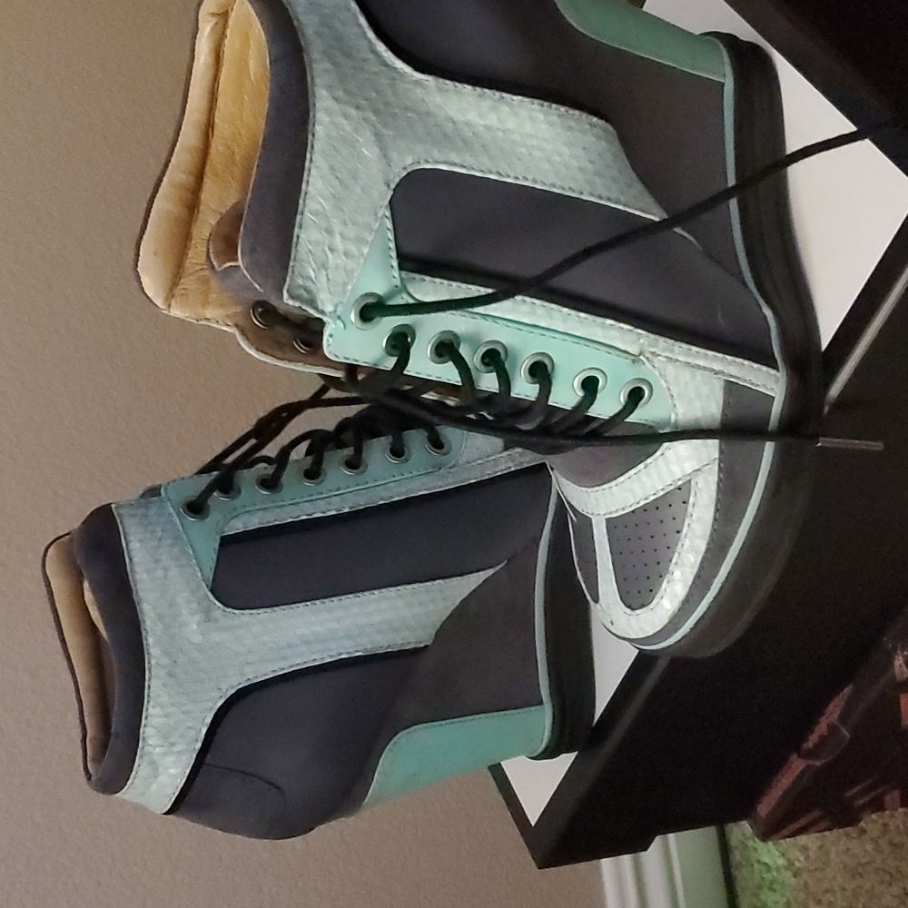 Wedge LAMB sneaker/boots